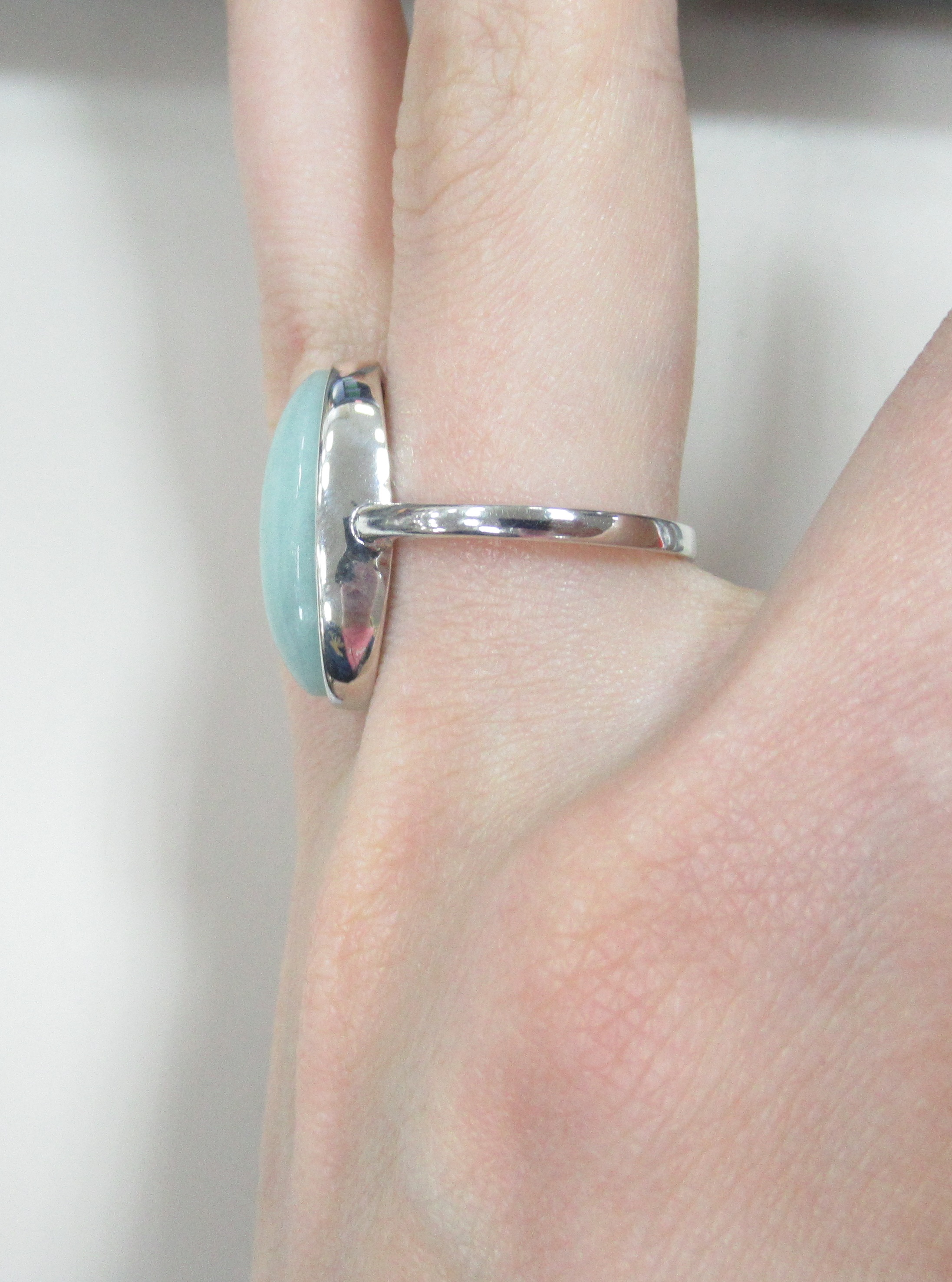 Серебряное кольцо с амазонитом